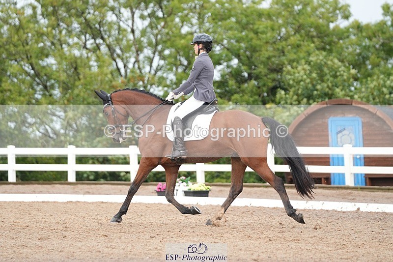 250907-110237-05968 - 040-Rianne.FultonSunset.Mojito