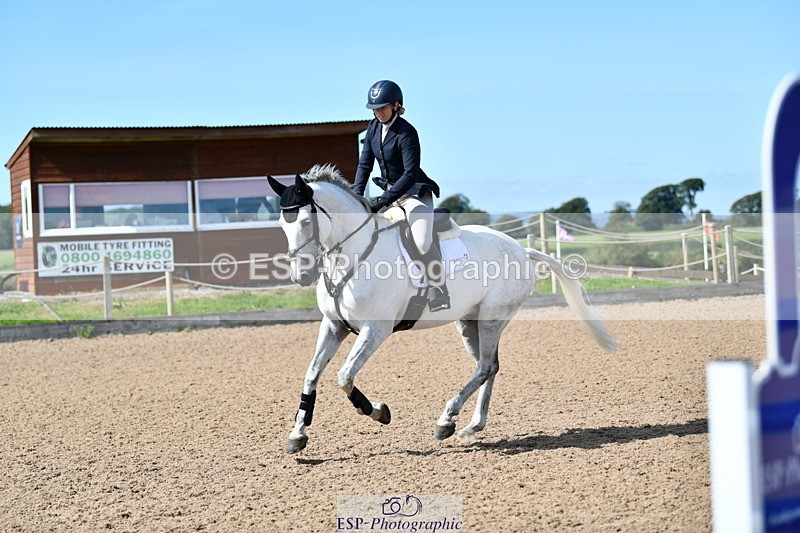 240914A-130209-07155 - Cls 15-S Snr Foxhunter