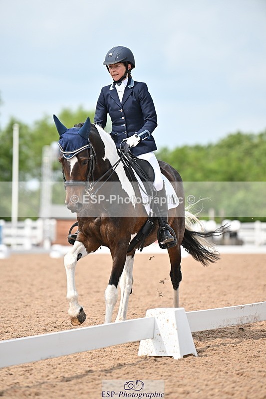 240621A-145800-04057 - Cls 11 BD Medium 73