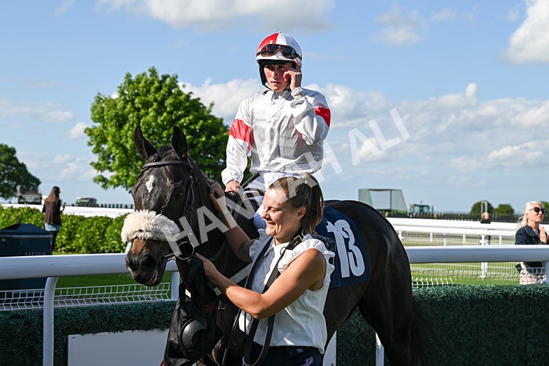 280525-Race 7-Blackcurrent-6321 - Race 7