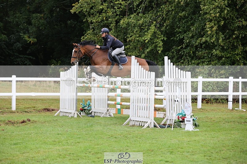 250830A-150853-07216 - Cls 16 Snr Newcomers and 1.10m Open