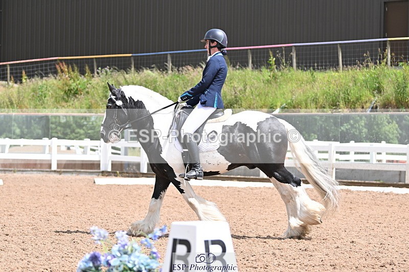 240622A-124810-10530 - Cls 37 BD Music Adv Medium