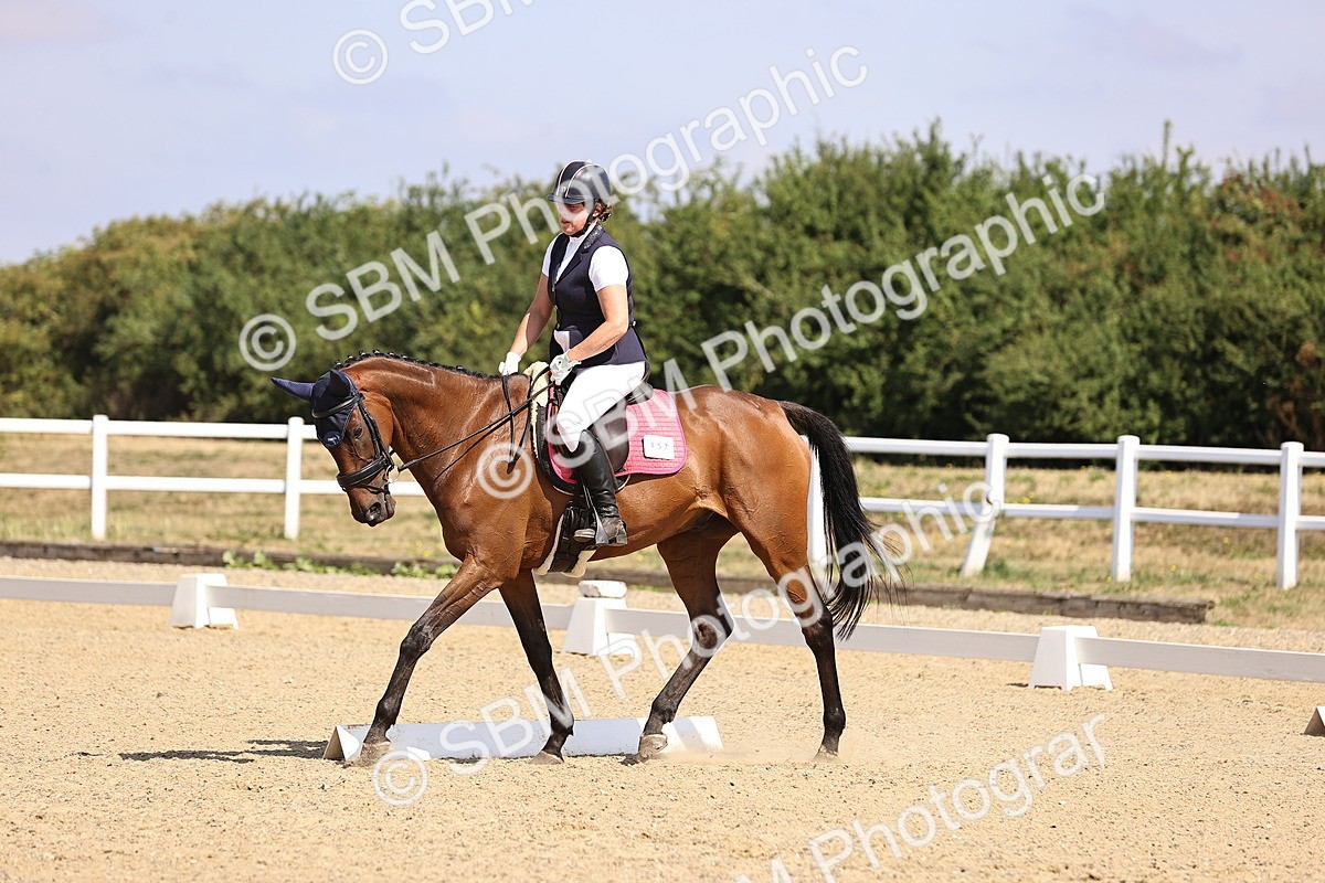 SBM_006508 - Intro 3 - 9.46-10.46