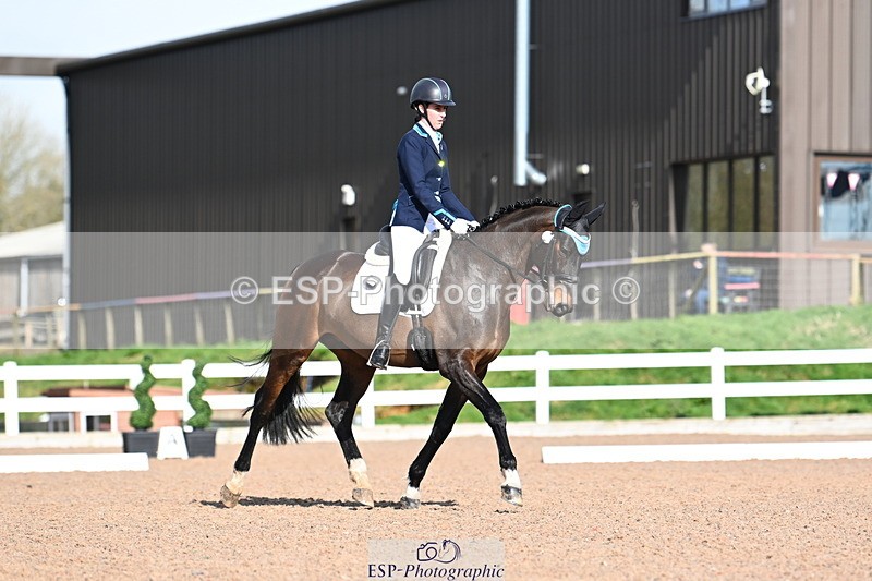 240218A-124329-07298 - 232-Alys.Matravers-VORVASHILL.VERTIGO