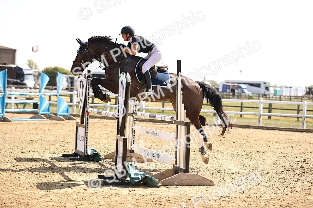 SBM_006843 - Class 13 - Senior Newcomers - 1.10m