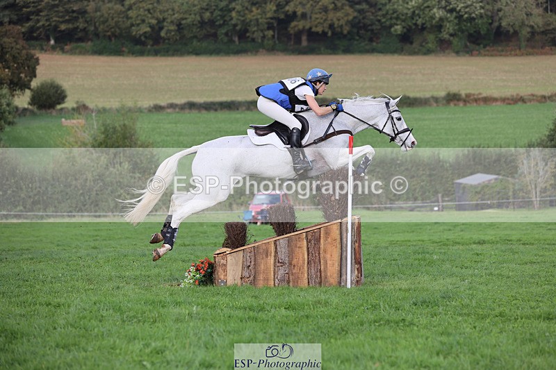241025-145416-09174 - 206-Emma.Pullon-ECKLANDS.ELSA