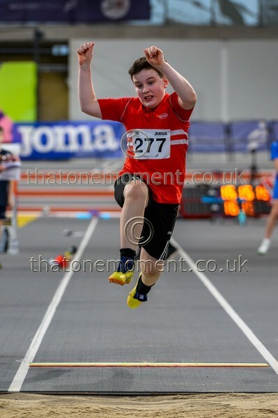 Age26SUN-927845 - Field Male