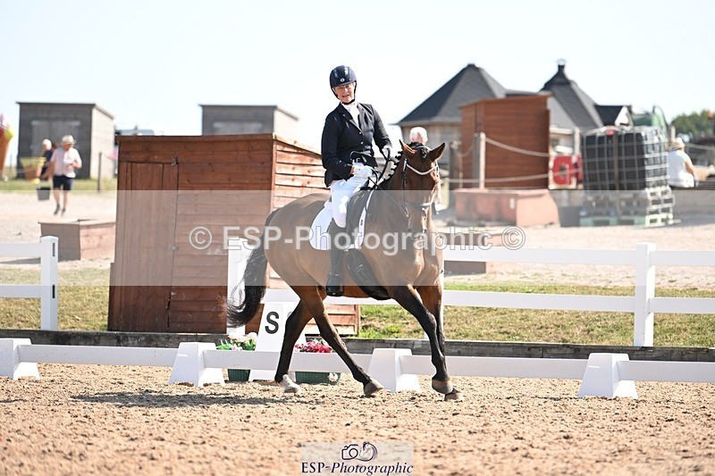 250816-103127-03399 - 058-Abigail.RousellMister.Cadbury