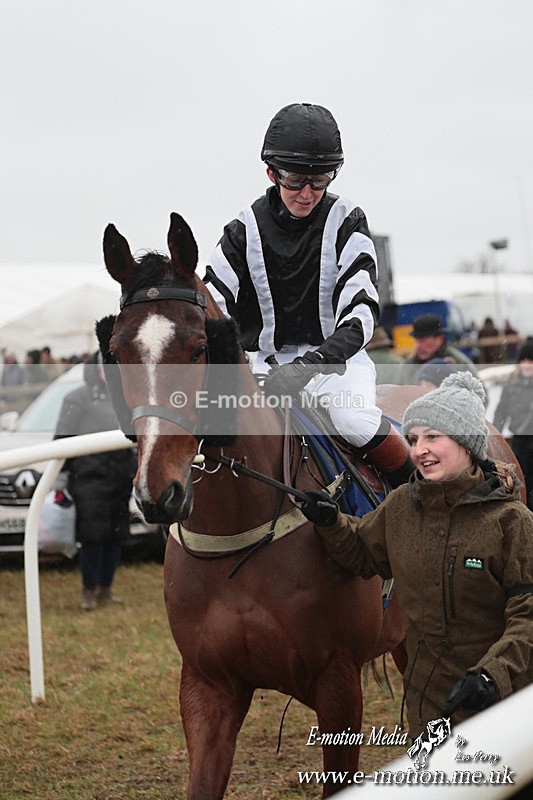 PtP 260125 201 - Cocklebarrow Point-to-Point racing with the Heythrop Hunt 26/01/25