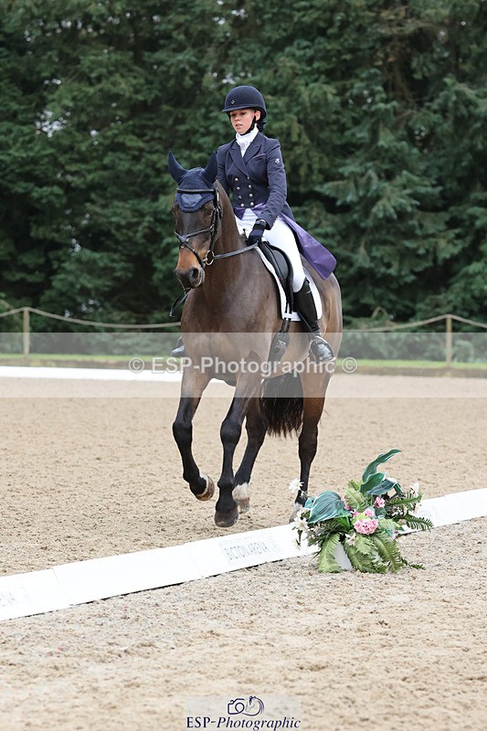 241024-092314-01266 - 204-Megan.Brown-METROPOLITAN.CLOVER