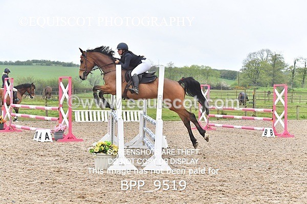 BPP_9519 - CLASS 33 MON Scottish Champions Tour Spring Final 85cm