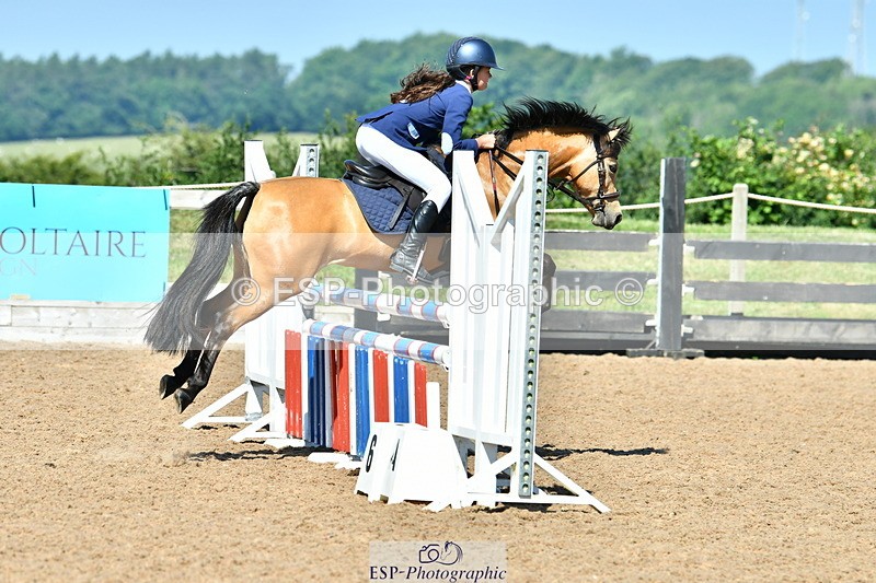 230624A-101629-00242 - Cls 37 Springboard 128 + 138cm