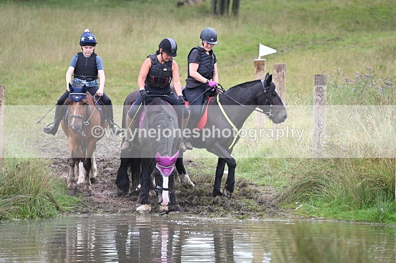 WJ7_3588 - Time at Water 12:15 to 12:50