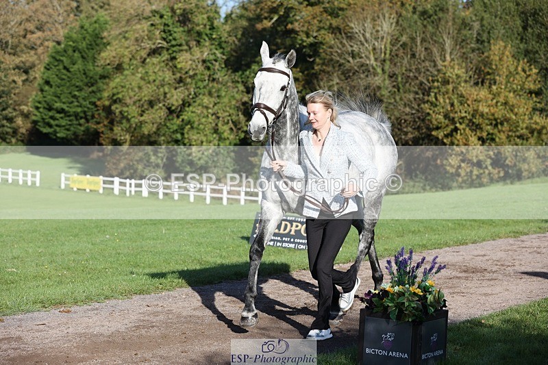 241027-092520-15282 - 306-Alice.Sandiford-THE.GREY.DANCER