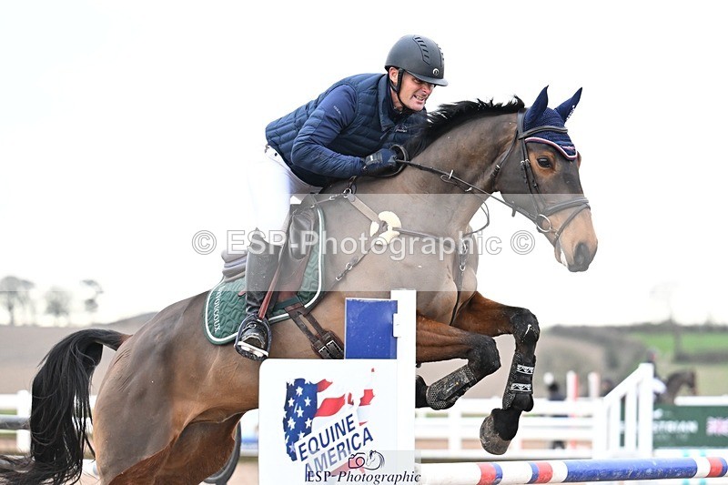251206-133013-01115 - Cls 13 Snr Foxhunter and 1.20m