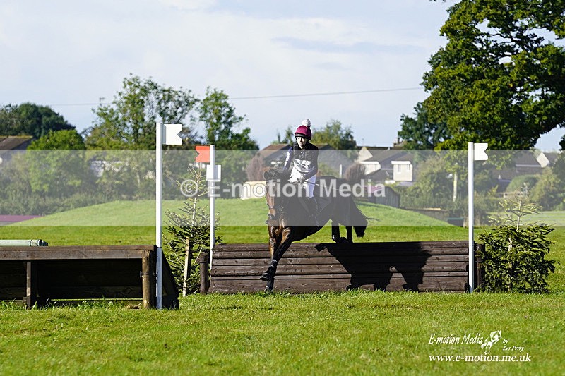  WWHT 031021 582 - WWEC Novice Restricted (0.80m) 18/10/20