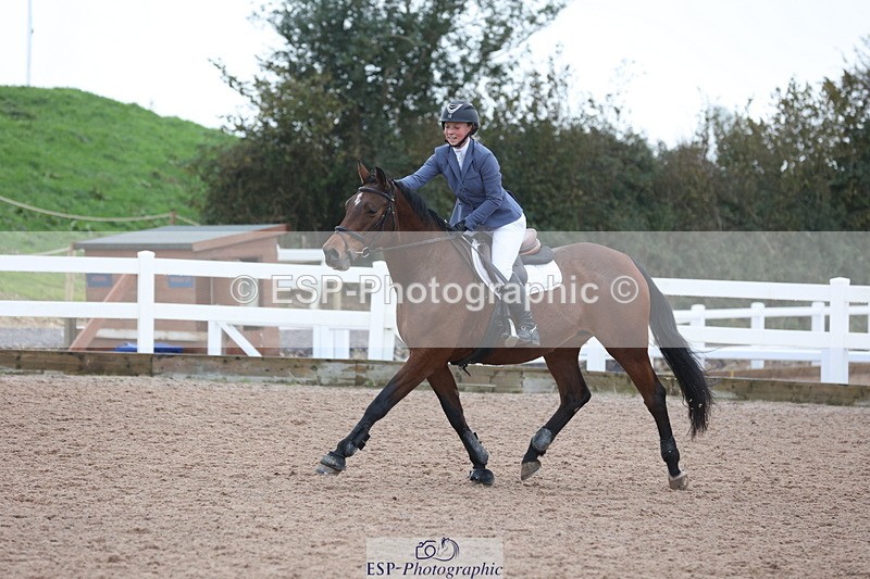 231112A-125021-04217 - Cls 19 Snr 1.05m Open