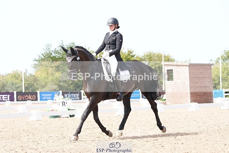 250815-142322-01679 - 021-Louise.BerryWoodcroft.Daisy.Duke