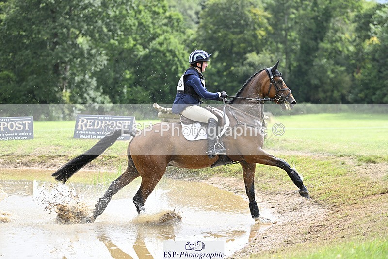 240804-105839-10706 - 358-Ellie_Discombe-LANCHE