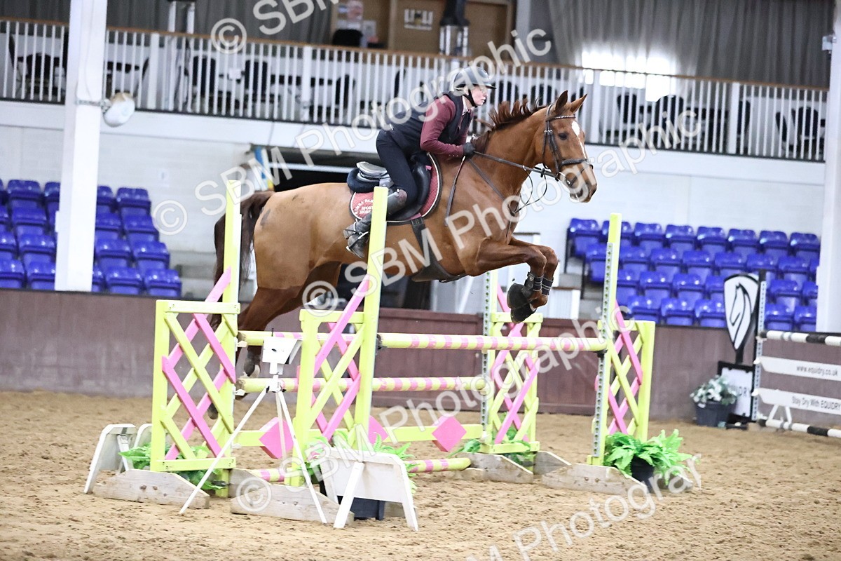 SBM_005745 - Class 17 - Senior Newcomers 1.10m