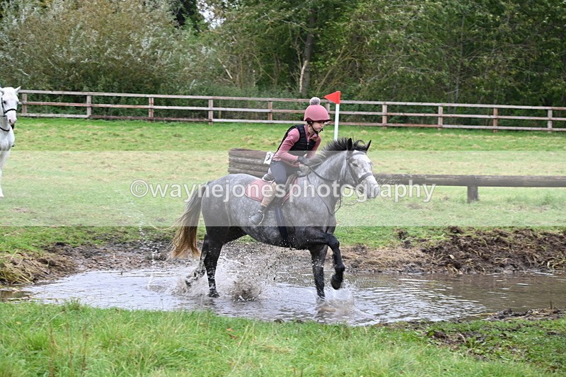 WJ6_6940 - Time at Photographer 13:06 to 13:23
