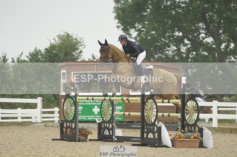 230722A-114436-08930 - Cls 19, 1 Star Silver 1.20m