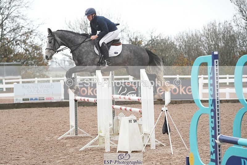 251107-121158-00700 - Cls 4 Snr 1.05m Open