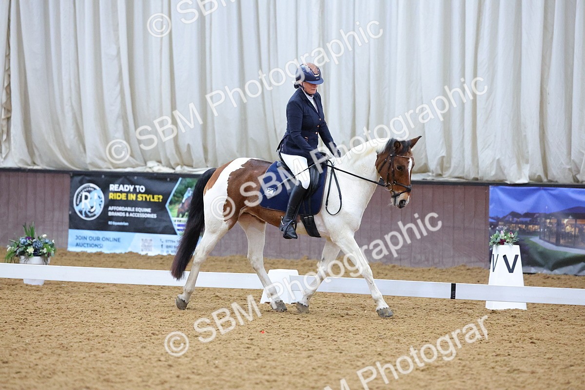 SBM_000825 - Novice
