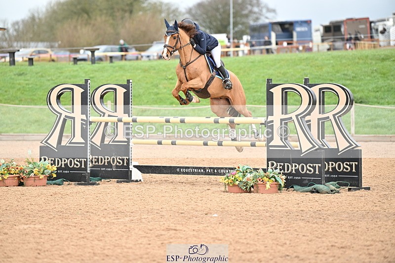 240315A-123928-00990 - Cls 3 Snr Foxhunter