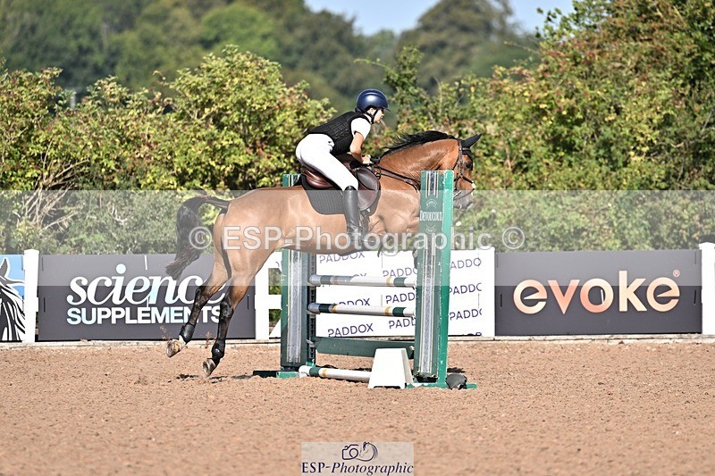 260812-093946-00072 - Cls 2 British Novice and 90cm