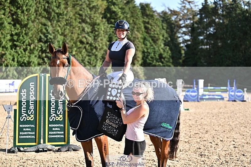 260906A-163127-04710 - Cls 24 Snr Foxhunter
