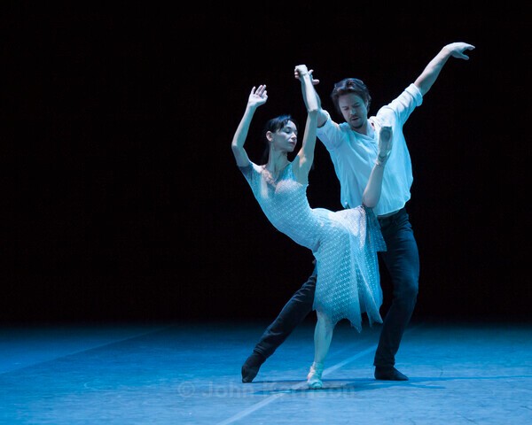  - Lucia Laccara and Matthew Golding - Finding Light