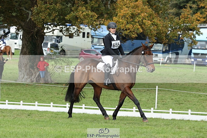 251024A-135428-12688 - H-655-Sarah.Sharp