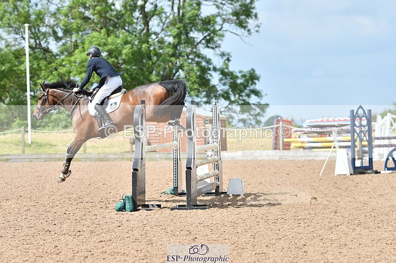 240609A-102010-03806 - Cls 16 Snr Discovery and 1m Open