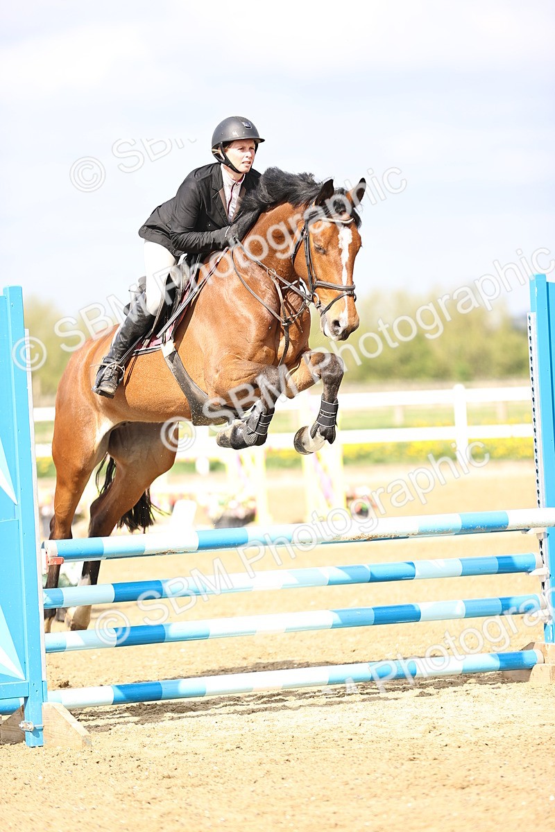 SBM_001689 - Class 9 - Senior British Novice - 90cm