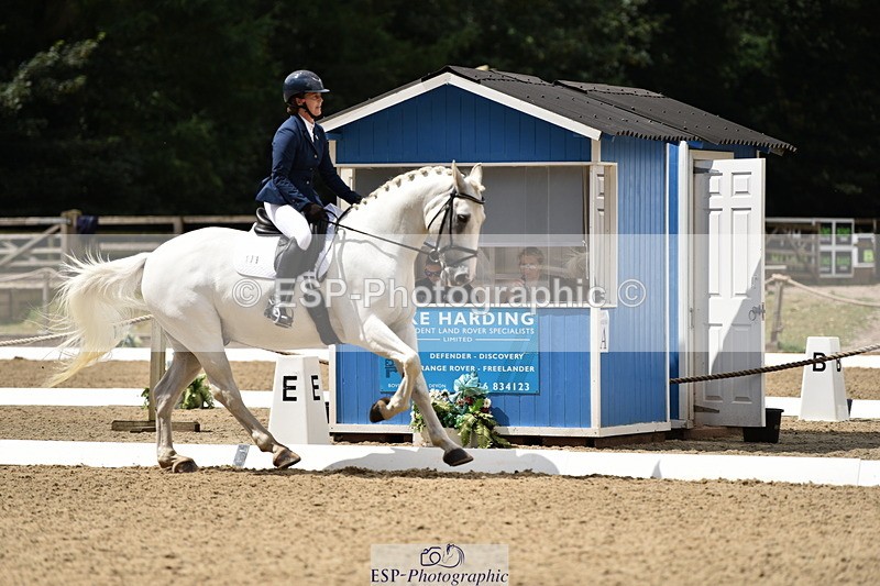 140110A-013202-10955 - 139-Clare.Brown-Tommie.Too