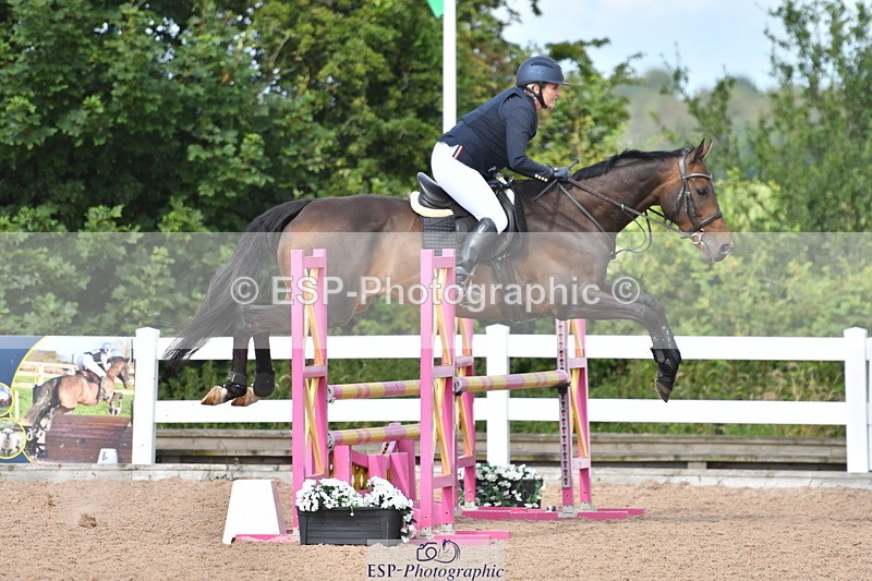 240727A-100848-03320 - Cls 20 Snr British Novice and 90cm Open
