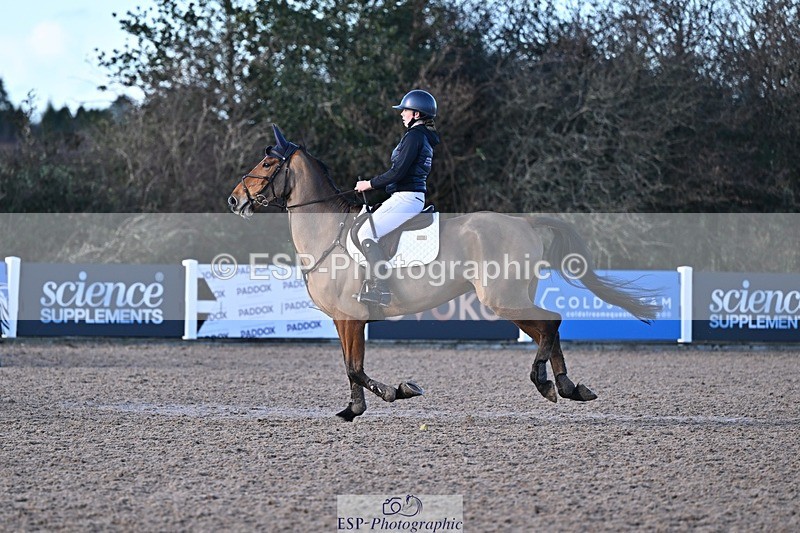 251203-125642-00594 - Cls 4 Newcomers and 1.10m Open