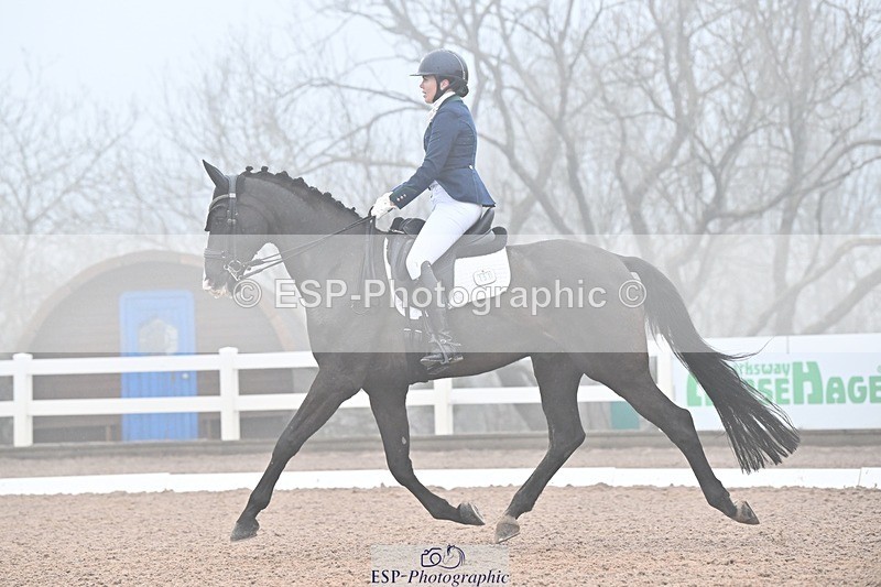 250215-100914-02949 - 151-Hayley.James-Kingstone-W