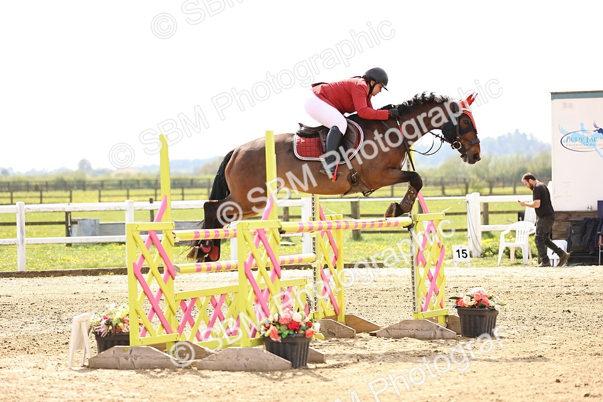  - Class 13 - Senior Foxhunter - 1.20m