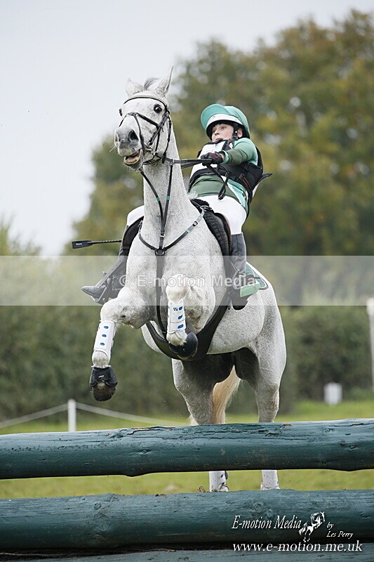 WWHT 181020 WWHT 181020 1541 - WWEC Intermediate Pairs (0.90m) 18/10/20