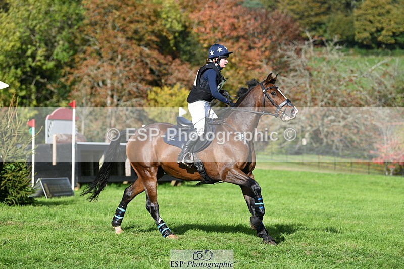 251024A-131427-11961 - B-160-Phoebe.Woods