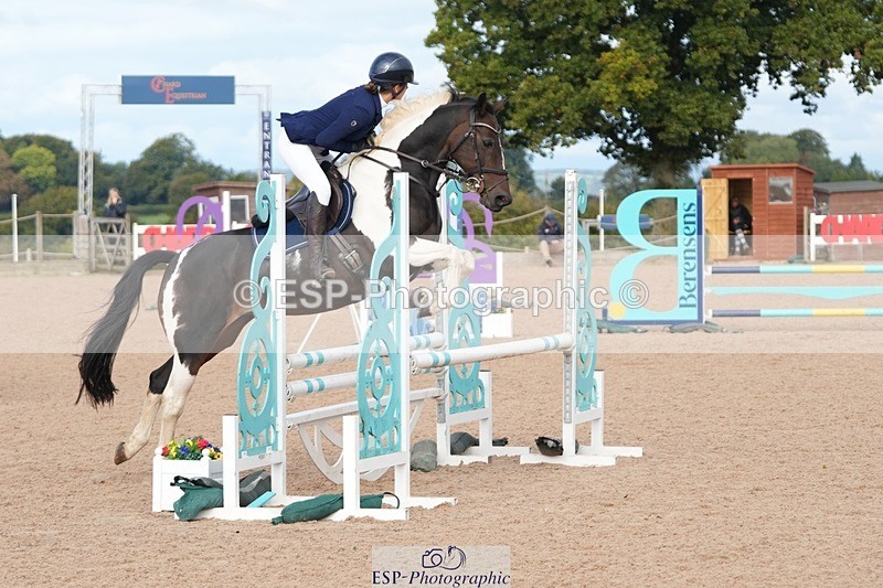 250921-101048-02125 - Cls 4 Pony British Novice and 80cm