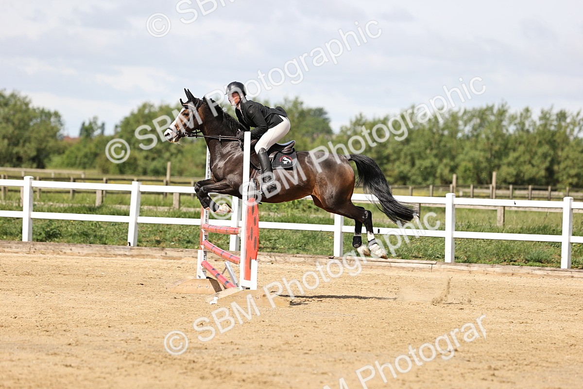 SBM_002064 - Class 9 - Senior British Novice - 90cm