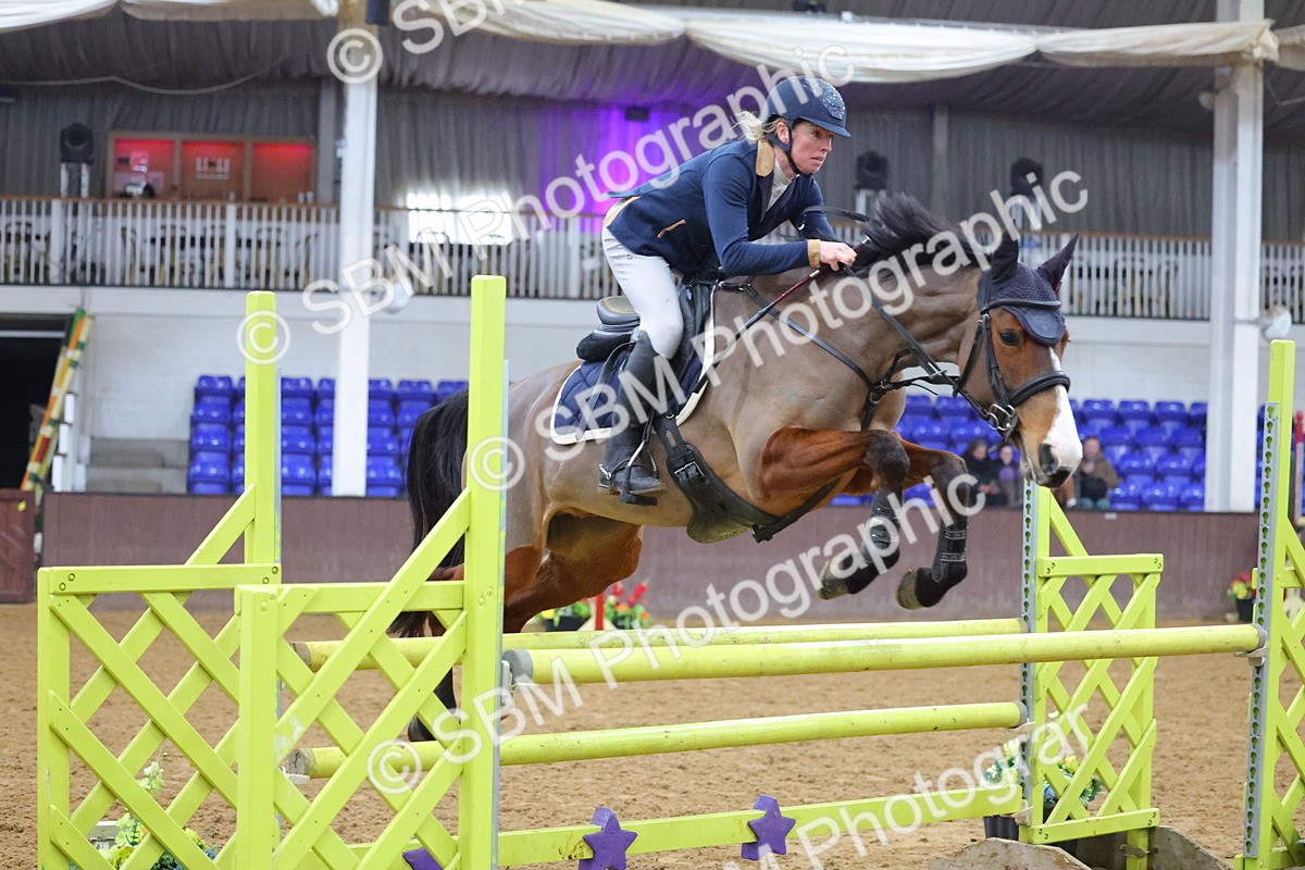 SBM_002010 - Class 15 - Senior Newcomers - First Round (1.10m)