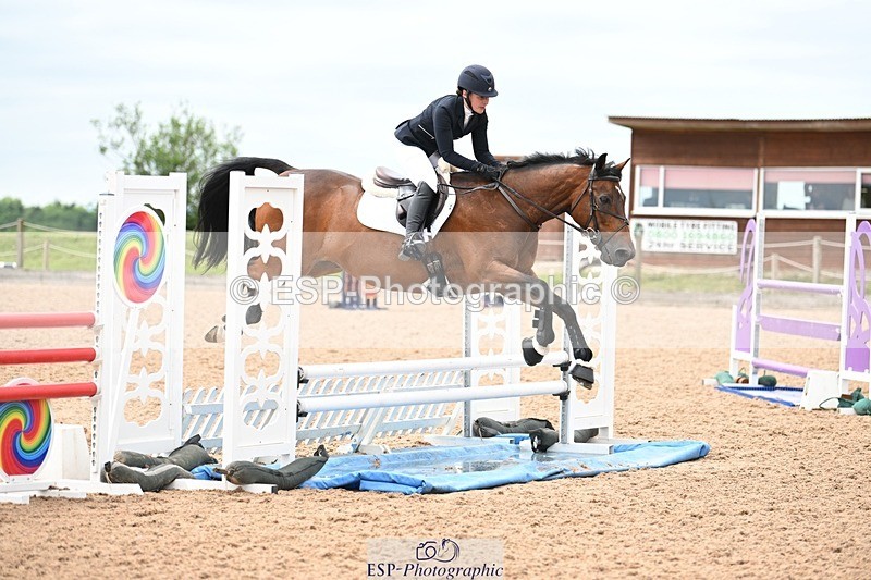 250611-131641-00648 - Cls 4 Snr Newcomers & 1.10m Open