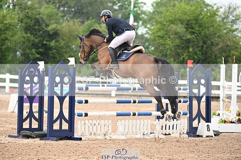 250424-122348-04295 - Cls 21 - 1 Star Gold Tour