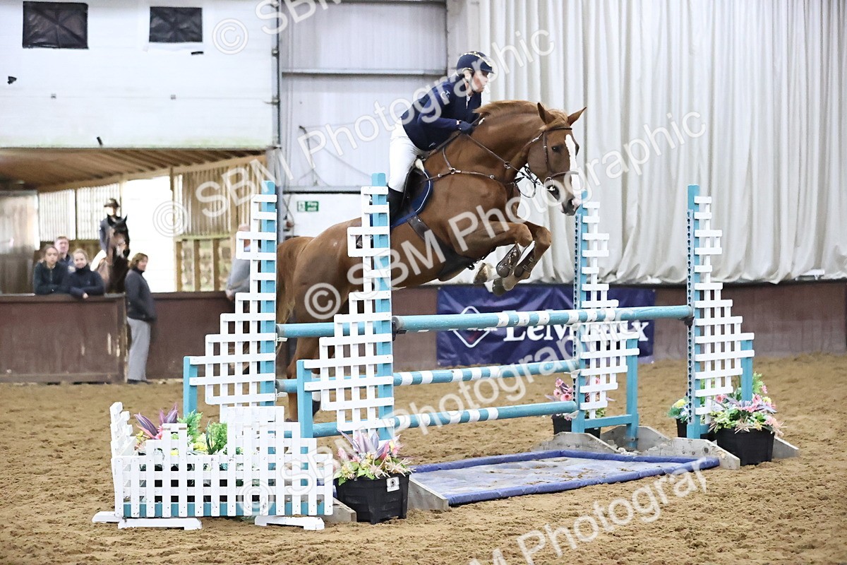 SBM_007694 - Class 19 - Senior Newcomers 1.10m
