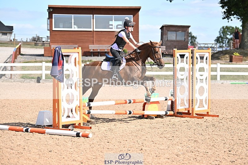 250821B-154654-00614 - Group B - Danielle