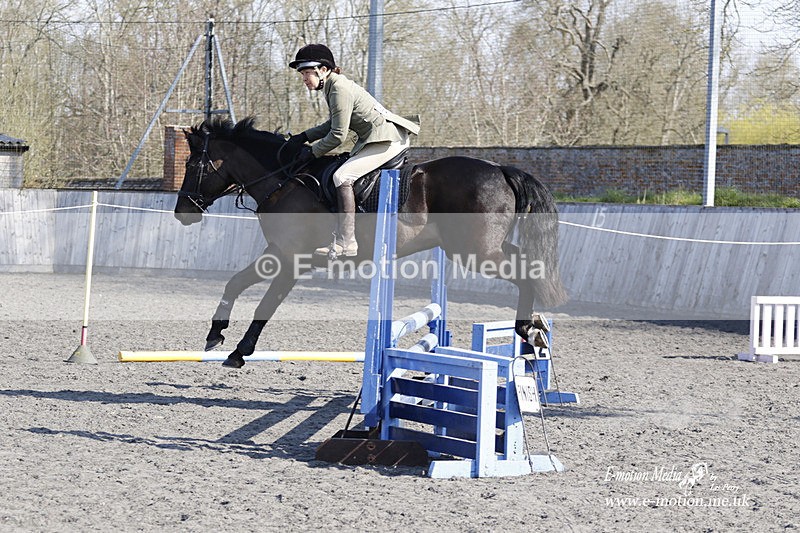 _EST0516 - Bourne Valley Riding Club Winter Showjumping 27/03/22